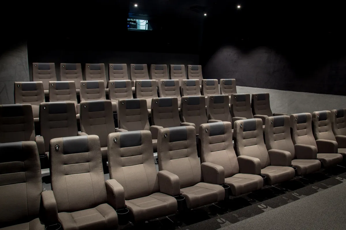 EM 3, EM-Kino Stuttgart
